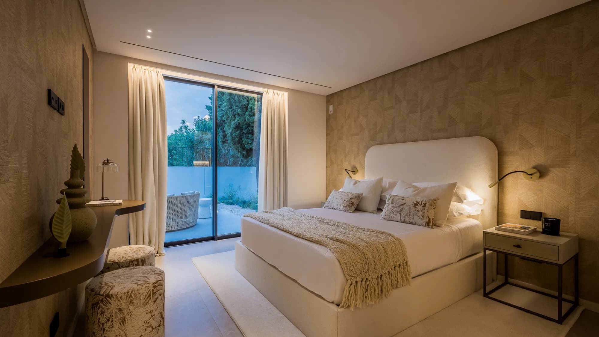 Casa Tesalia Schlafzimmer Nacht