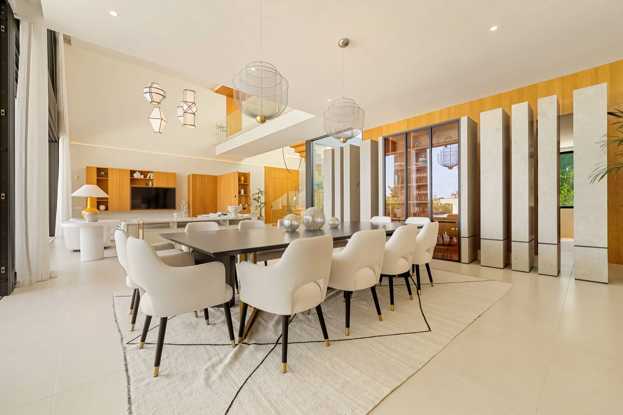 Guadalmina 720 Master-Bad Marmor Regendusche