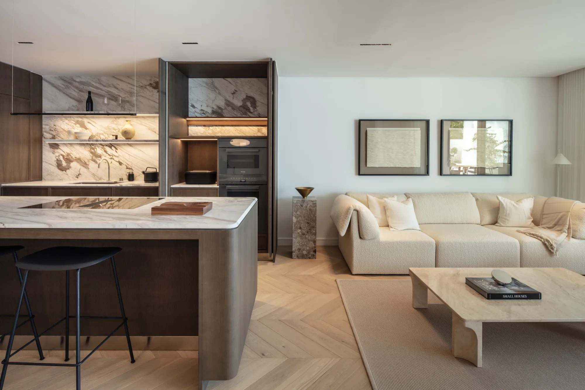 Iberis 1-2 Küche Marmor Rückwand